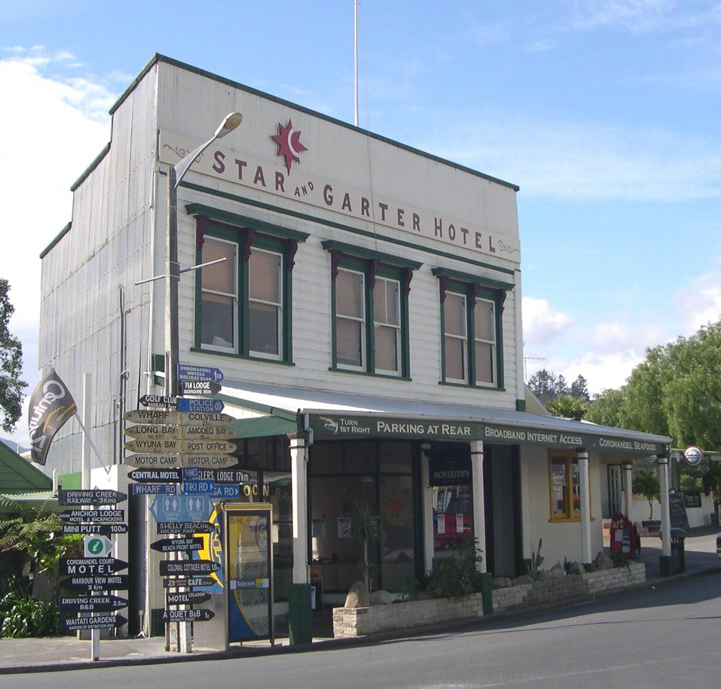 Star and Garter Hotel Coromandel New Zealand - enlarge